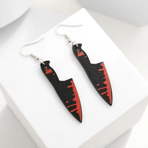 Earrings, Bloody Knives #2, NIP, Horror Accessory - Picture 6 of 7